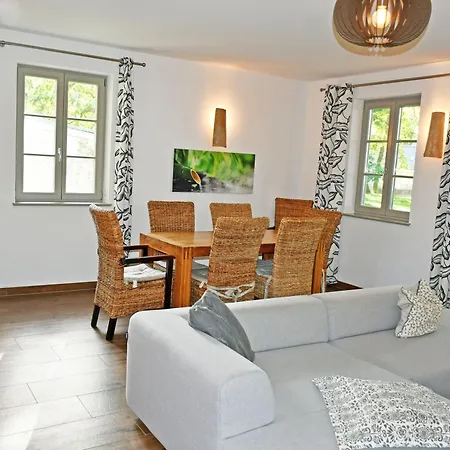 Grosses Baaber Mit Sauna Und Kamin P *